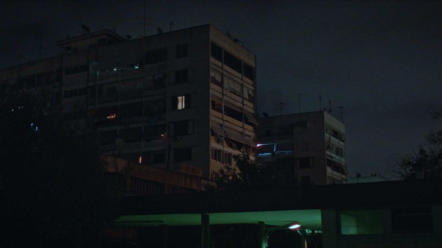 05_00105056
